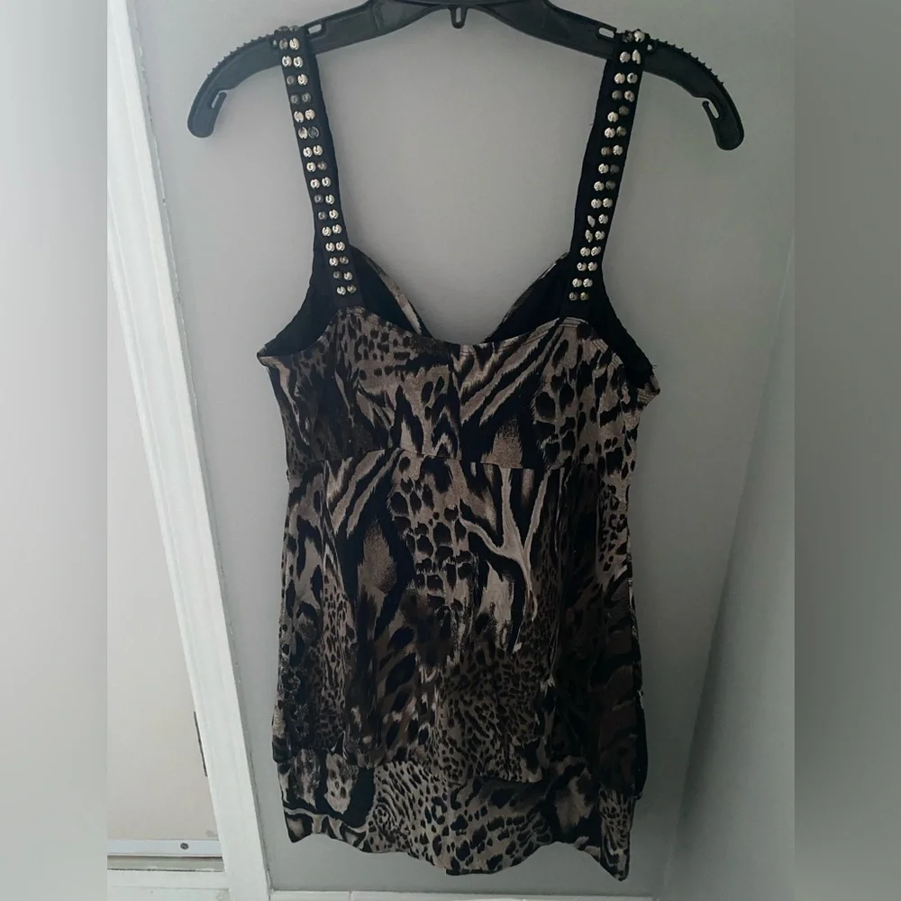 Le chateau - Leopard studded camisole with stability band at the bottom 🐆💛🖤 - Picture 2 of 2